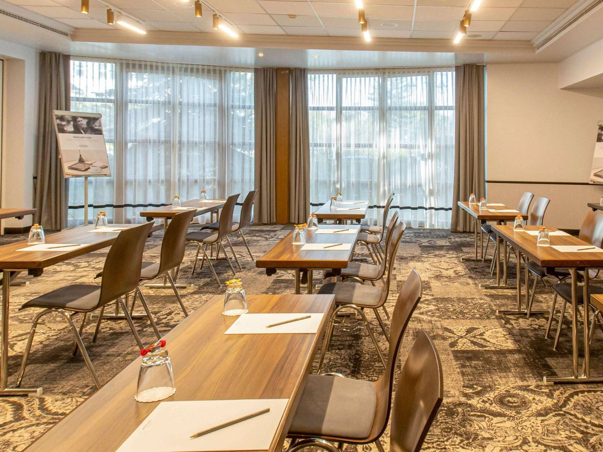 Mercure Hotel Frankfurt Airport Langen Ланген Экстерьер фото