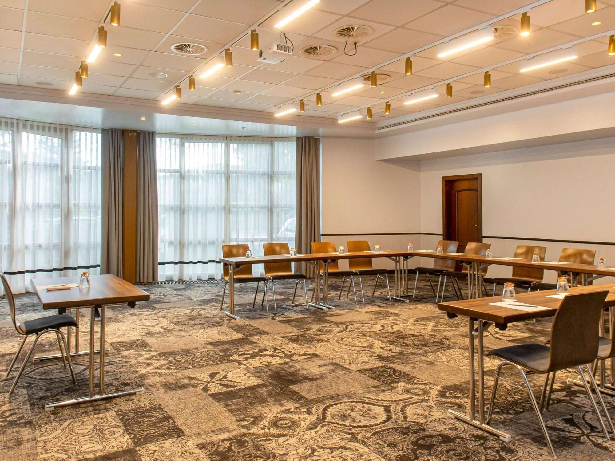 Mercure Hotel Frankfurt Airport Langen Ланген Экстерьер фото