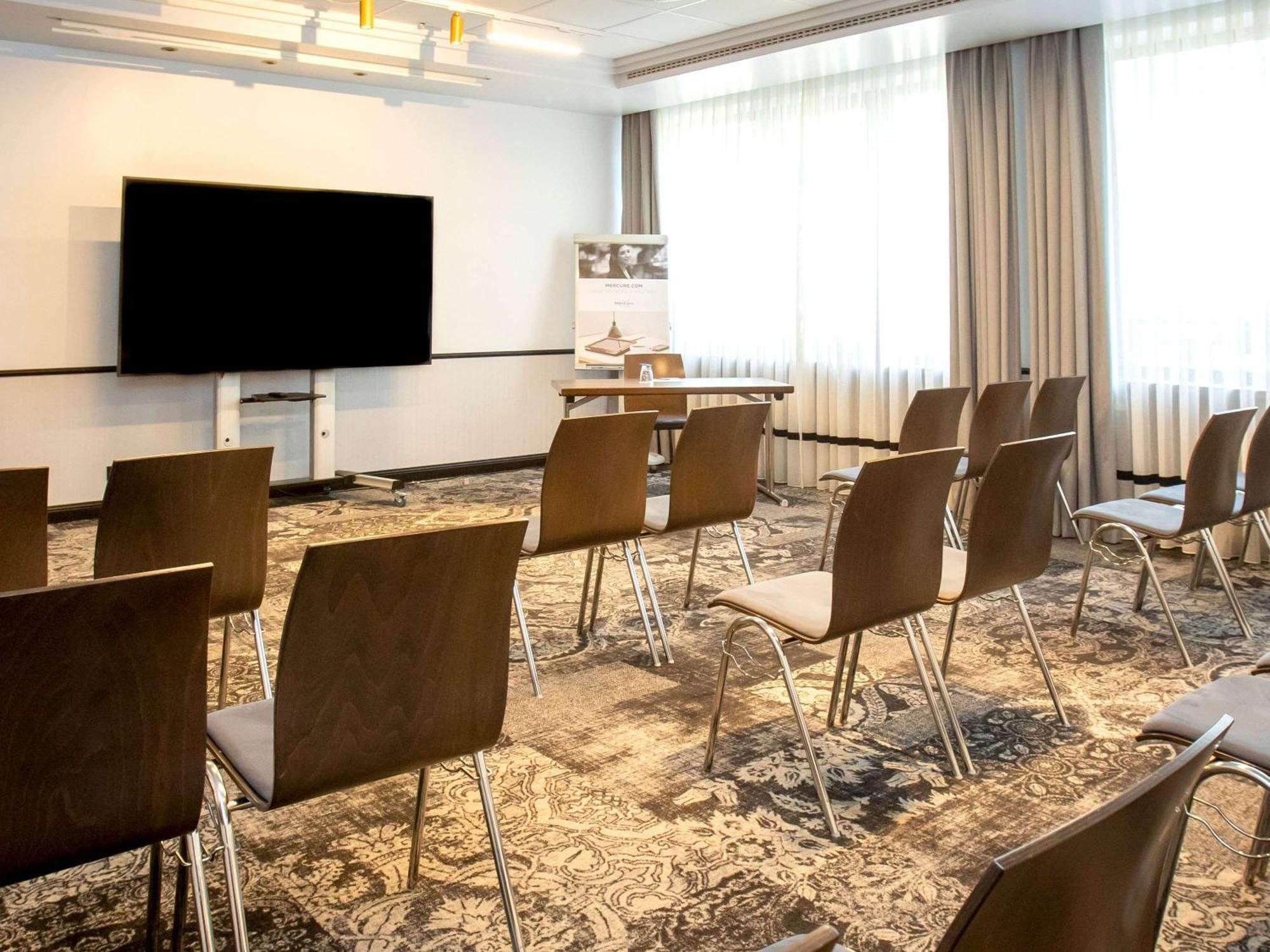 Mercure Hotel Frankfurt Airport Langen Ланген Экстерьер фото